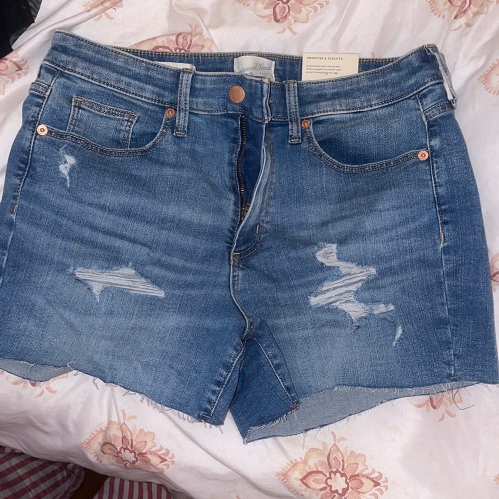 NWT High Rise Midi Jean Shorts